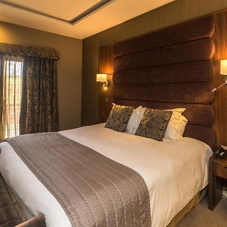 The Mere Golf Resort & Spa Luaran gambar