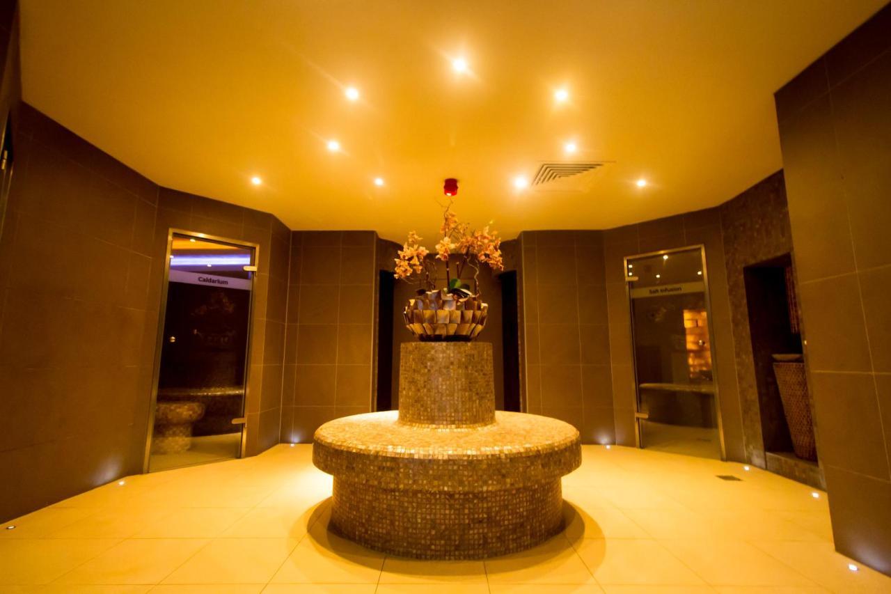 The Mere Golf Resort & Spa Luaran gambar