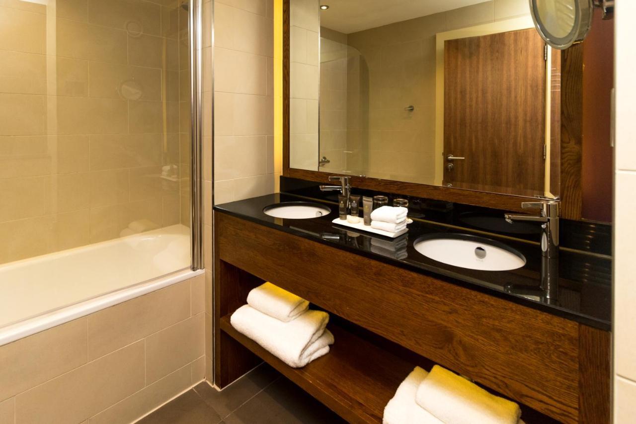 The Mere Golf Resort & Spa Luaran gambar