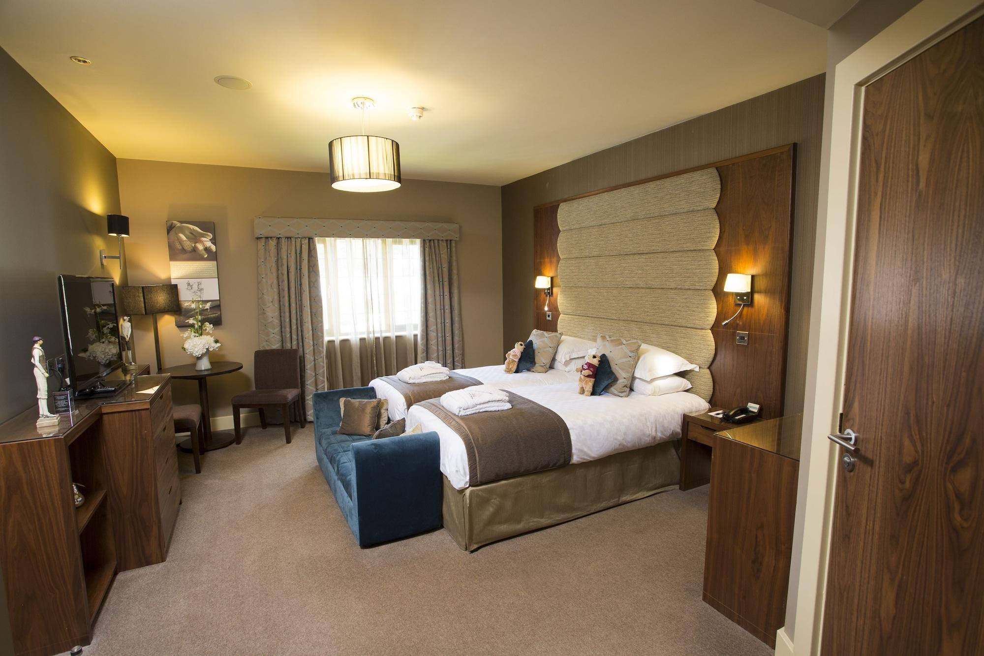 The Mere Golf Resort & Spa Luaran gambar