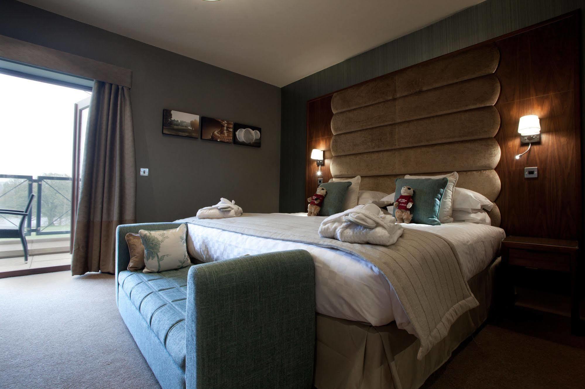 The Mere Golf Resort & Spa Luaran gambar