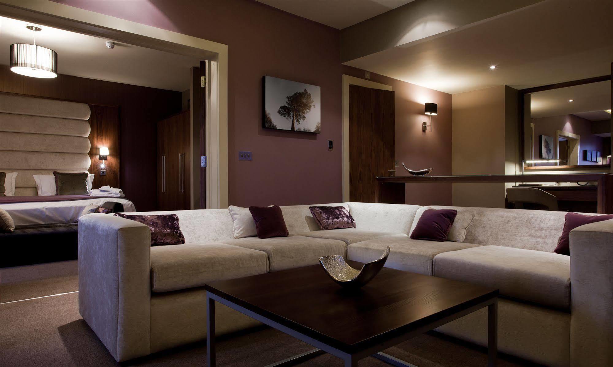 The Mere Golf Resort & Spa Luaran gambar